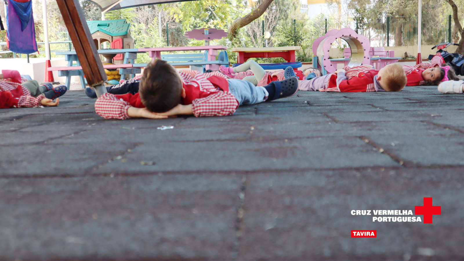 Centro Infantil «A Semente» - Creche e Pré-escolar
