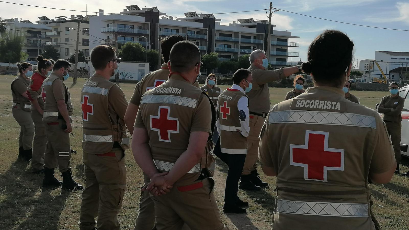 Desfile en el Día Internacional de la Cruz Roja 2021