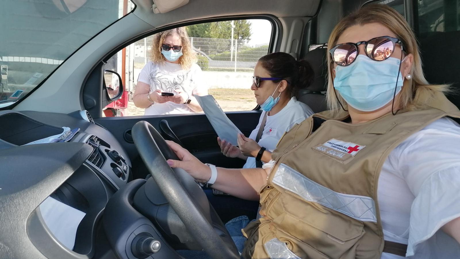 Desfile en el Día Internacional de la Cruz Roja 2021