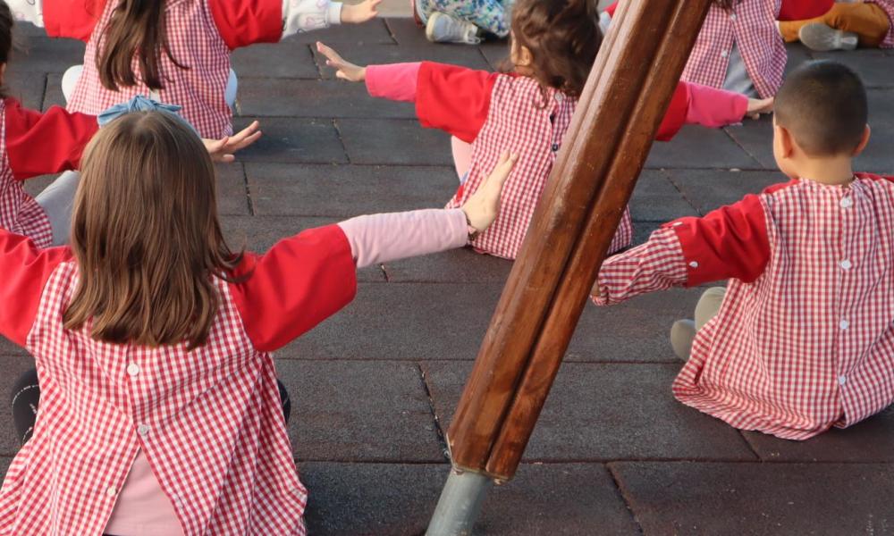 The 'A Semente' Children's Center celebrated the World Children's Day in partnership with Ser Igual - Associação de Serviços Especiais de Reabilitação e Igualdade
