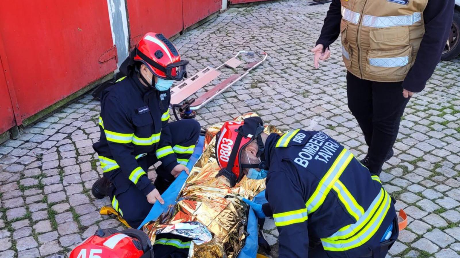 Curso de tripulación de ambulancia de rescate